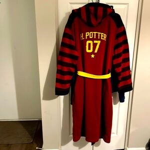 Harry Potter Red and Black Robe